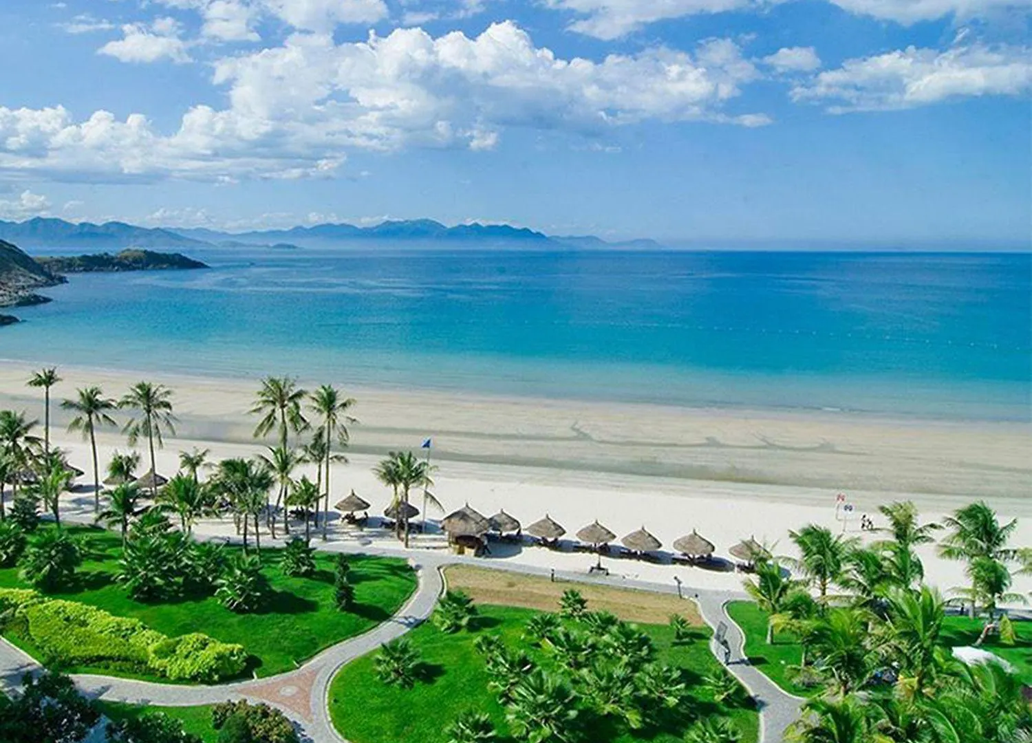 Cozy Panorama Apartment In Front Of The City Center Beach Nha Trang
