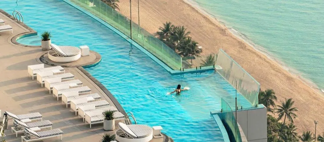 Cozy Panorama Apartment In Front Of The City Center Beach Nha Trang 0*,  Vietname
