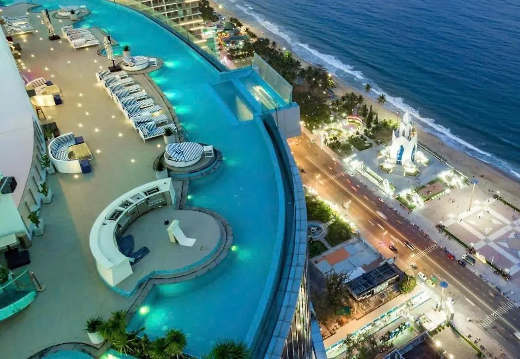 Cozy Panorama Apartment In Front Of The City Center Beach Nha Trang 0*,  Vietname