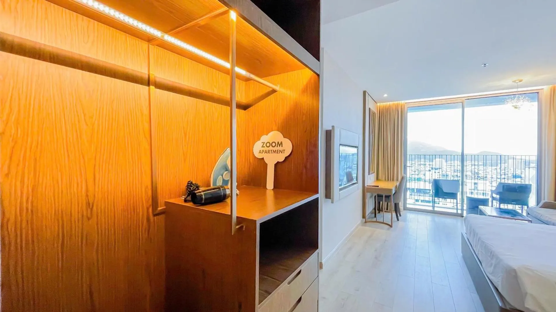 Cozy Panorama Apartment In Front Of The City Center Beach Nha Trang